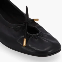 Flats|Isabel Marant ALOHAS Women's Rosalind Leather Ballet Flats - UK 3.5