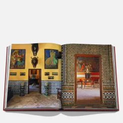 Bedroom|Dr. Martens Assouline: Sevilla Arte