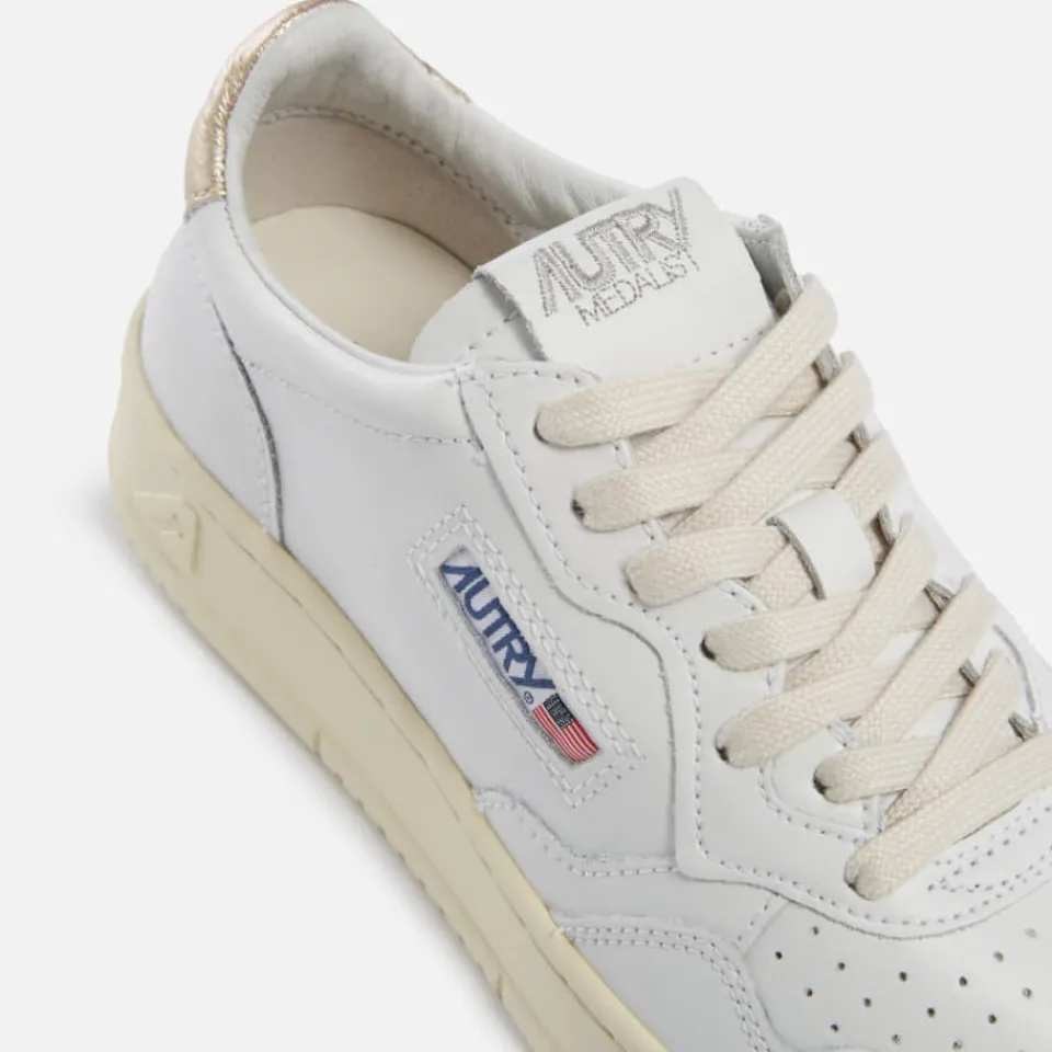 Trainers|Autry Medalist Leather Trainers - 3