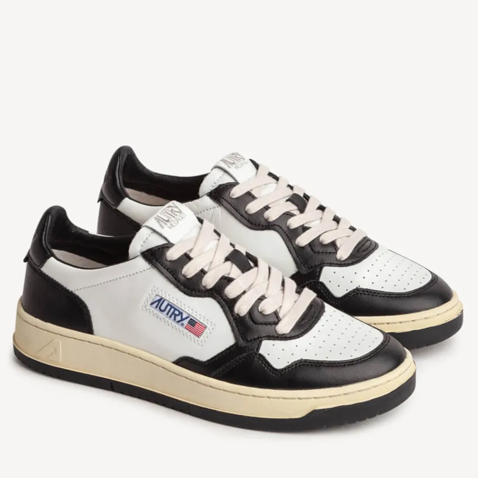 Trainers|Autry Men's Medalist Leather Court Trainers - UK 8