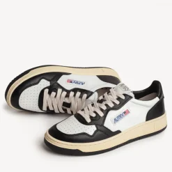 Trainers|Autry Men's Medalist Leather Court Trainers - UK 8