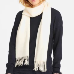 Scarves|Dr. Martens Barbour Women's Lambswool Woven Scarf - Cream