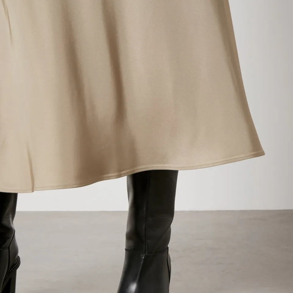 Skirts|Skirts|Dr. Martens By Malene Birger Boshan Satin-Twill Midi Skirt - DK 38/UK 10