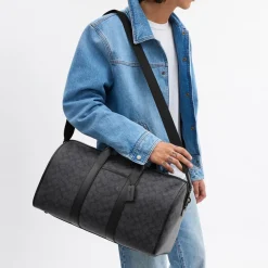 Holiday Bags|Bags|Dr. Martens Coach Gotham Duffle 45 Leather Holdall