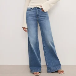 Jeans|Good American Good Waist Palazzo Light Compression Jeans - US 6/UK 10