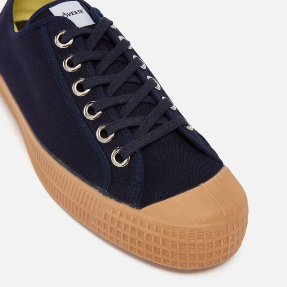 Trainers|Dr. Martens Novesta Men's Star Master Canvas Low-Top Trainers - UK 9