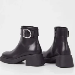 Boots|Dr. Martens Vagabond Dorah Leather Heeled Boots - UK 3