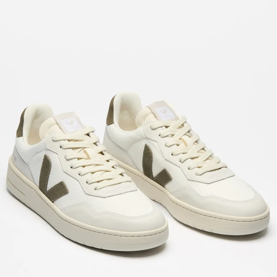 Trainers|Veja Men's V-90 Bastille B-Mesh Trainers - UK 7