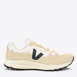 Trainers|Veja Women’s Fitz Roy Trek Shell Trainers - UK 4