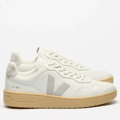 Trainers|RAINS Veja Women's V-90 Bastille Leather Trainers - UK 3