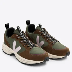 Trainers|Coach Veja Women's Venturi Suede Running Style Trainers - UK 3